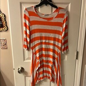 NWT Cha Cha Vente Orange and Gray Striped Tunic